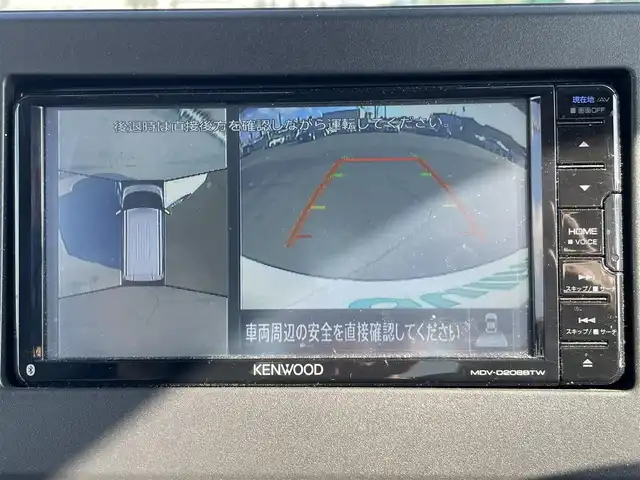 日産 ルークス X 岡山県 2022(令4)年 3.3万km ホワイトパール 登録時走行距離32988km/社外ナビ(MDV-D208BT)/　(CD/DVD/フルセグTV/Bluetooth)/全方位カメラ/コーナーセンサー/両側スライドドア/パワースライドドア/Clazzioレザー調シートカバー/ステアリングスイッチ/オートライト/ヘッドライトレベライザー/プッシュスタート/スマートキー/スペアキー×1/アイドリングストップ/ロールサンシェード/電動格納ミラー/純正フロアマット/横滑防止装置/盗難防止装置/取扱説明書/新車時整備手帳（保証書）