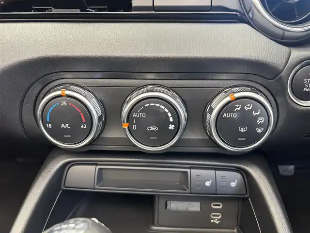 マツダ ロードスター S スペシャルパッケージ 愛知県 2025(令7)年 0.9万km スノーフレイクホワイトパールマイカ ８．８インチナビ　フルセグＴＶ　Ｂｌｕｅｔｏｏｔｈ　ＵＳＢ接続　スマホ連携　バックカメラ　ビルトインＥＴＣ　ドライブレコーダー　シートヒーター　アダプティブＬＥＤライト　標識認識　追従　ＬＫＡ　ＢＳＭ　前後衝突被害軽減ブレーキ