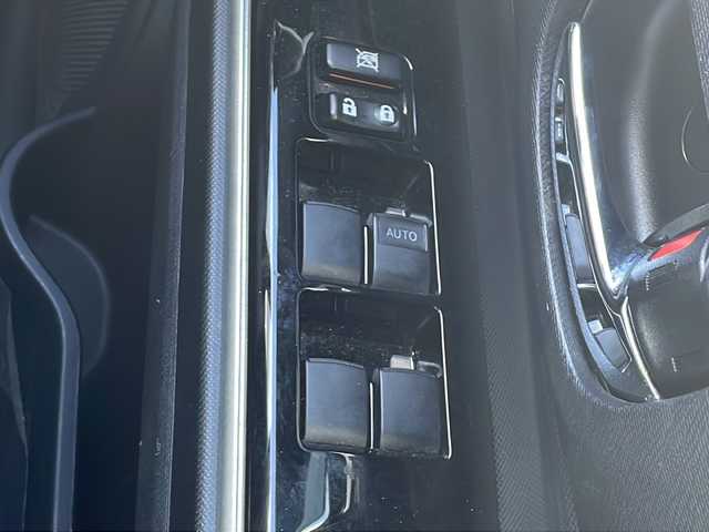 トヨタ アクア G 福岡県 2019(平31)年 13万km コバルトブルーメタリック ワンオーナー/純正ナビNSZT-W68T/（Bluetooth・DVD再生機能・フルセグTV）/バックカメラ/クリアランスソナー/コーナーセンサー/先進発車お知らせ機能/ビルトインETC/ドライブレコーダー/純正フロアマット/パワーウィンドウ/横滑り防止装置/レーンキープアシスト/衝突被害軽減システム/ABS/純正アルミホイール/保証書/取扱説明書/スペアキー