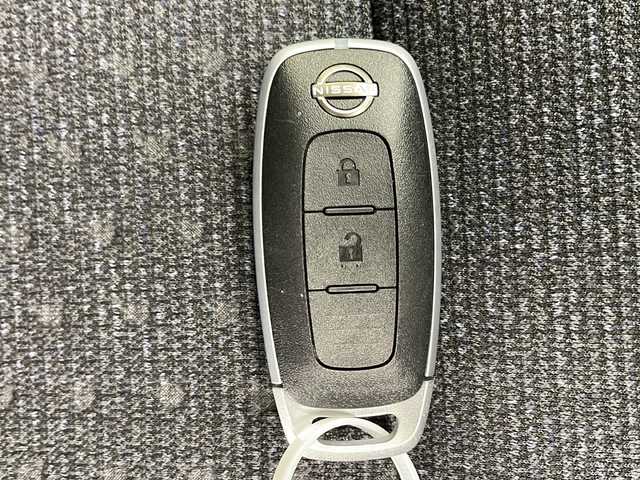 日産 サクラ G 千葉県 2024(令6)年 0.3万km ブラック 純正ナビ/フルセグTV/全方位カメラ/インテリジェントクルーズコントロール/衝突被害軽減ブレーキ/側方支援/クリアランスソナー/シートヒーター/ハンドルヒーター/電子パーキング/オートホールド