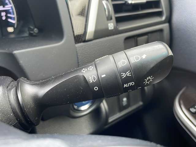 トヨタ カムリ ハイブリット Gパッケージ 福井県 2013(平25)年 6.8万km ホワイトパールクリスタルシャイン (株)IDOMが運営する【じしゃロン福井店】の自社ローン対象車両になります。こちらは現金またはオートローンご利用時の価格です。自社ローンご希望の方は別途その旨お申付け下さい/純正ナビ/Bluetooth/フルセグTV/CD/DVD/バックカメラ/ドライブレコーダー/アイドリングストップ/クルーズコントロール/運転席パワーシート/オートライト/フォグライト/キセノンヘッドライト/ETC/ドアバイザー/ステアリングスイッチ/プッシュスタート/スマートキー