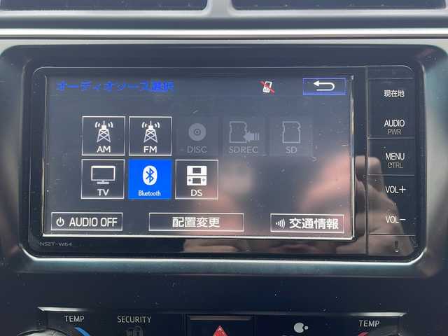 トヨタ カムリ ハイブリット Gパッケージ 福井県 2013(平25)年 6.8万km ホワイトパールクリスタルシャイン (株)IDOMが運営する【じしゃロン福井店】の自社ローン対象車両になります。こちらは現金またはオートローンご利用時の価格です。自社ローンご希望の方は別途その旨お申付け下さい/純正ナビ/Bluetooth/フルセグTV/CD/DVD/バックカメラ/ドライブレコーダー/アイドリングストップ/クルーズコントロール/運転席パワーシート/オートライト/フォグライト/キセノンヘッドライト/ETC/ドアバイザー/ステアリングスイッチ/プッシュスタート/スマートキー