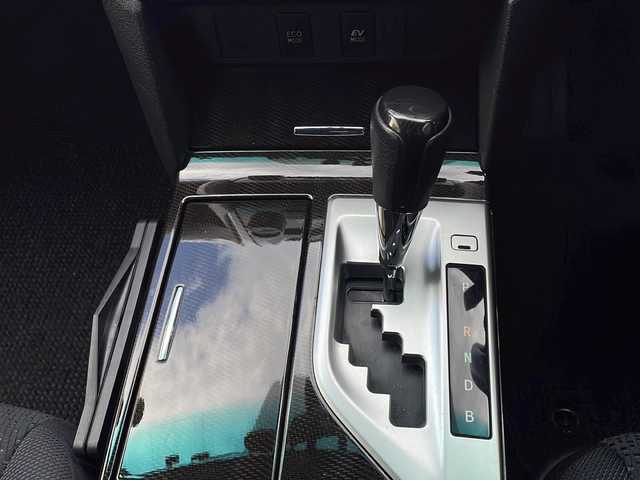 トヨタ カムリ ハイブリット Gパッケージ 福井県 2013(平25)年 6.8万km ホワイトパールクリスタルシャイン (株)IDOMが運営する【じしゃロン福井店】の自社ローン対象車両になります。こちらは現金またはオートローンご利用時の価格です。自社ローンご希望の方は別途その旨お申付け下さい/純正ナビ/Bluetooth/フルセグTV/CD/DVD/バックカメラ/ドライブレコーダー/アイドリングストップ/クルーズコントロール/運転席パワーシート/オートライト/フォグライト/キセノンヘッドライト/ETC/ドアバイザー/ステアリングスイッチ/プッシュスタート/スマートキー