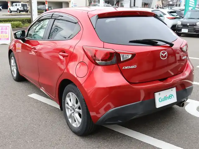マツダ デミオ 13S 福島県 2015(平27)年 13.8万km ソウルレッドプレミアムメタリック  ワンオーナー / 純正ナビ・フルセグTV/ スマートキー/ 衝突被害軽減ブレーキ/ 純正アルミホイル/ 純正フォグランプ/ 横滑り防止装置/ アイドリングストップ