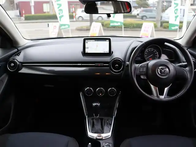 マツダ デミオ 13S 福島県 2015(平27)年 13.8万km ソウルレッドプレミアムメタリック  ワンオーナー / 純正ナビ・フルセグTV/ スマートキー/ 衝突被害軽減ブレーキ/ 純正アルミホイル/ 純正フォグランプ/ 横滑り防止装置/ アイドリングストップ