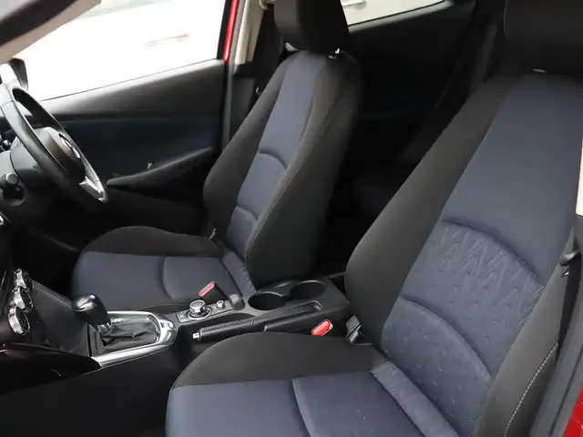 マツダ デミオ 13S 福島県 2015(平27)年 13.8万km ソウルレッドプレミアムメタリック  ワンオーナー / 純正ナビ・フルセグTV/ スマートキー/ 衝突被害軽減ブレーキ/ 純正アルミホイル/ 純正フォグランプ/ 横滑り防止装置/ アイドリングストップ