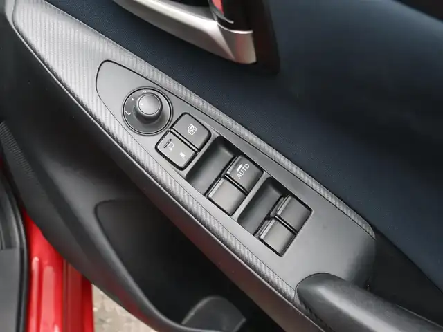 マツダ デミオ 13S 福島県 2015(平27)年 13.8万km ソウルレッドプレミアムメタリック  ワンオーナー / 純正ナビ・フルセグTV/ スマートキー/ 衝突被害軽減ブレーキ/ 純正アルミホイル/ 純正フォグランプ/ 横滑り防止装置/ アイドリングストップ