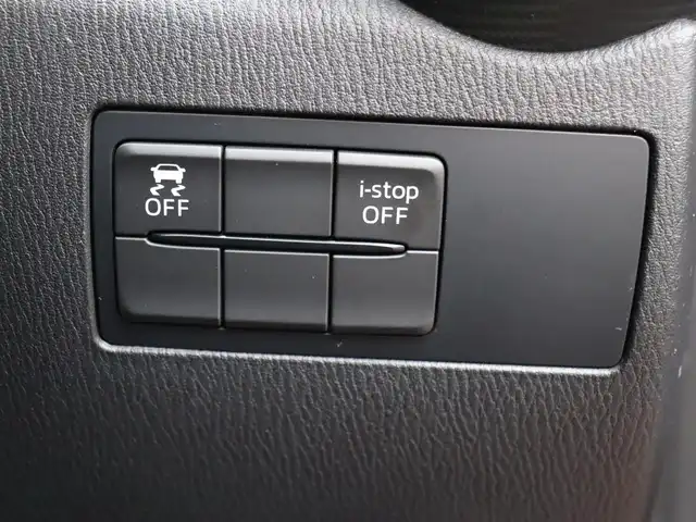 マツダ デミオ 13S 福島県 2015(平27)年 13.8万km ソウルレッドプレミアムメタリック  ワンオーナー / 純正ナビ・フルセグTV/ スマートキー/ 衝突被害軽減ブレーキ/ 純正アルミホイル/ 純正フォグランプ/ 横滑り防止装置/ アイドリングストップ