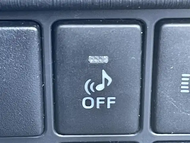 トヨタ プリウス S ツーリングセレクション 東京都 2014(平26)年 7万km ホワイトパールクリスタルシャイン ALPINEナビ/バックカメラ/Bluetooth/DVD/CD/フルセグTV/ETC/オートライト/純正フロアマット/純正サイドバイザー/純正17インチアルミホイール/フォグライト