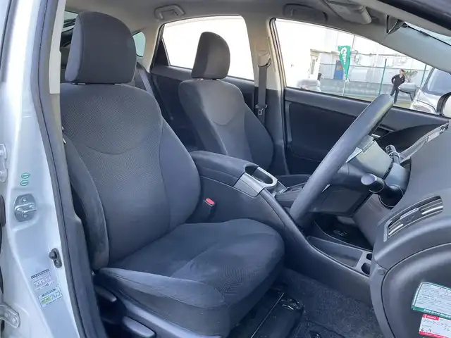 トヨタ プリウス S ツーリングセレクション 東京都 2014(平26)年 7万km ホワイトパールクリスタルシャイン ALPINEナビ/バックカメラ/Bluetooth/DVD/CD/フルセグTV/ETC/オートライト/純正フロアマット/純正サイドバイザー/純正17インチアルミホイール/フォグライト