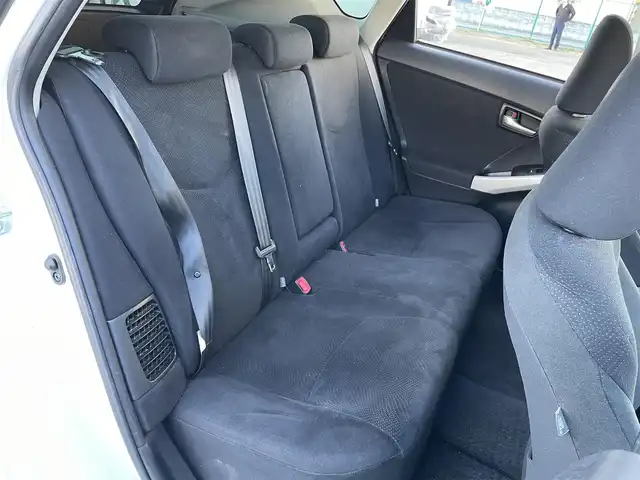 トヨタ プリウス S ツーリングセレクション 東京都 2014(平26)年 7万km ホワイトパールクリスタルシャイン ALPINEナビ/バックカメラ/Bluetooth/DVD/CD/フルセグTV/ETC/オートライト/純正フロアマット/純正サイドバイザー/純正17インチアルミホイール/フォグライト