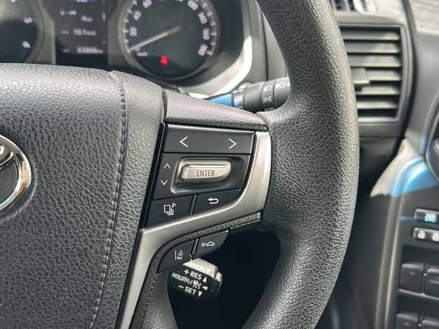 トヨタ ランドクルーザー プラド TX 福島県 2020(令2)年 6.4万km ブラック トヨタセーフティセンス/・衝突被害軽減ブレーキ/・オートハイビーム/・車線逸脱警報装置/・レーダークルーズコントロール/・ロードサインアシスト/・プロアクティブドライビングアシスト/社外ナビゲーション/・型番：X9NX/・フルセグTV/CD/DVD/SD/USB/HDMI/BT/・バックカメラ/・ビルトインETC/サンルーフ/ルーフレール/MTモード付AT/前後ドライブレコーダー/電動格納ミラー/・ウィンカーミラー/ダウンヒルアシストコントロール/寒冷地仕様/純正フロアマット/ドアバイザー/積込みスタッドレスタイヤ/・LA-STRADAホイール/・溝8mm