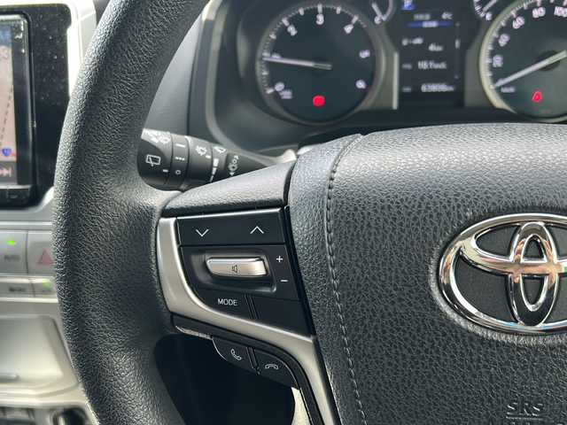 トヨタ ランドクルーザー プラド TX 福島県 2020(令2)年 6.4万km ブラック トヨタセーフティセンス/・衝突被害軽減ブレーキ/・オートハイビーム/・車線逸脱警報装置/・レーダークルーズコントロール/・ロードサインアシスト/・プロアクティブドライビングアシスト/社外ナビゲーション/・型番：X9NX/・フルセグTV/CD/DVD/SD/USB/HDMI/BT/・バックカメラ/・ビルトインETC/サンルーフ/ルーフレール/MTモード付AT/前後ドライブレコーダー/電動格納ミラー/・ウィンカーミラー/ダウンヒルアシストコントロール/寒冷地仕様/純正フロアマット/ドアバイザー/積込みスタッドレスタイヤ/・LA-STRADAホイール/・溝8mm