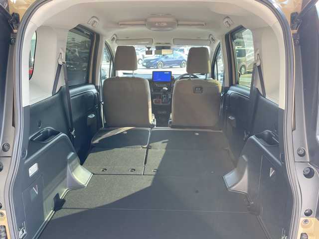 トヨタ シエンタ ハイブリッド G 愛知県 2024(令6)年 1.8万km ベージュ トヨタセーフティセンス/純正10.5型ディスプレイオーディオナビ/全方位カメラ/両側パワースライドドア/レーダークルーズコントロール/シートヒーター/コーナーセンサー/ＥＴＣ/ブラインドスポットモニター/LEDヘッドライト/ステアリングヒーター/レーンキープアシスト/オートマチックハイビーム/ドライブレコーダー/衝突軽減システム/フルセグ/CD DVD/Bluetooth/ステアリングスイッチ/スマートキー/プッシュスタート