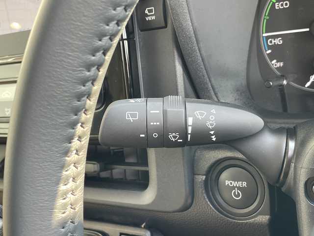 トヨタ シエンタ ハイブリッド G 愛知県 2024(令6)年 1.8万km ベージュ トヨタセーフティセンス/純正10.5型ディスプレイオーディオナビ/全方位カメラ/両側パワースライドドア/レーダークルーズコントロール/シートヒーター/コーナーセンサー/ＥＴＣ/ブラインドスポットモニター/LEDヘッドライト/ステアリングヒーター/レーンキープアシスト/オートマチックハイビーム/ドライブレコーダー/衝突軽減システム/フルセグ/CD DVD/Bluetooth/ステアリングスイッチ/スマートキー/プッシュスタート