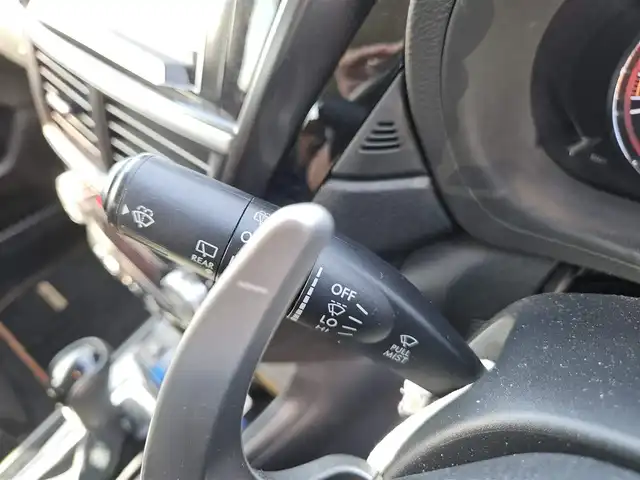 スバル エクシーガクロスオーバー７ X－ブレイク 愛媛県 2017(平29)年 6.7万km クリスタルホワイトP 4WD/ワンオーナー/カロッツェリアナビ/フルセグTV/バックカメラ/ドライブレコーダー/全車速追従機能付クルーズコントロール/アイサイトver2/・衝突被害軽減ブレーキ/・誤発進抑制機能/・車線逸脱警報/HIDヘッドランプ/革巻きステアリング/パドルシフト/撥水機能ハーフレザーシート/前席パワーシート/シートヒーター/純正17インチアルミホイール/スマートキー/プッシュエンジンスタート/禁煙車