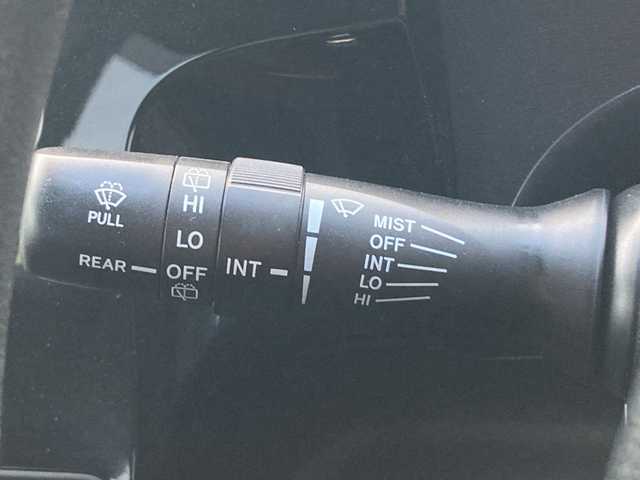 トヨタ アクア S スタイルブラック 茨城県 2021(令3)年 6.2万km ダークブルーマイカ 純正メモリナビ【NSZT-W68T】/(地デジTV・CD・DVD・BT・ラジオ再生)/プリクラッシュセーフティ/コーナーセンサー/アラウンドビューモニター/ビルトインETC/ドライブレコーダー/オートライト/LEDヘッドライト/オートハイビーム/スマートキー/スペアキー/取扱説明書