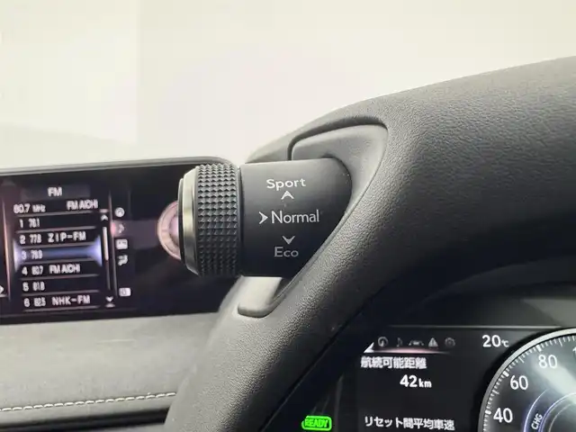 レクサス ＵＸ 250h バージョンC 愛知県 2020(令2)年 6.8万km グラファイトブラックガラスフレーク ワンオーナー　/純正ナビ　/全方位カメラ　/黒革　/パワーシート　/シートヒーター　/ステアリングヒート　/電動リアゲード　/純正AW　/ブラインドスポットモニター　/クルーズコントロール　/ETC装備　/純正LEDライト