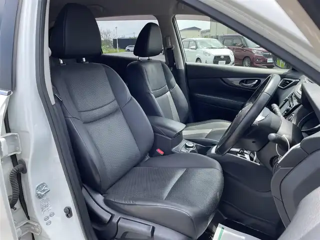 日産 エクストレイル ハイブリッド 20X エマージェンシーブレーキ 山形県 2015(平27)年 5.1万km ブリリアントホワイトパール 4WD/衝突軽減/純正SDナビ/　　【CD BT フルセグ USB AUX】/アラウンドビューモニター/クルーズコントロール/LEDオートヘッドライト/シートヒーター/純正17インチアルミホイール/ドライブレコーダー/コーナーセンサー/アイドリングストップ/パーキングアシスト/ステアリングスイッチ/電動格納ウィンカーミラー/フォグランプ/インテリジェントキー×2/ETC