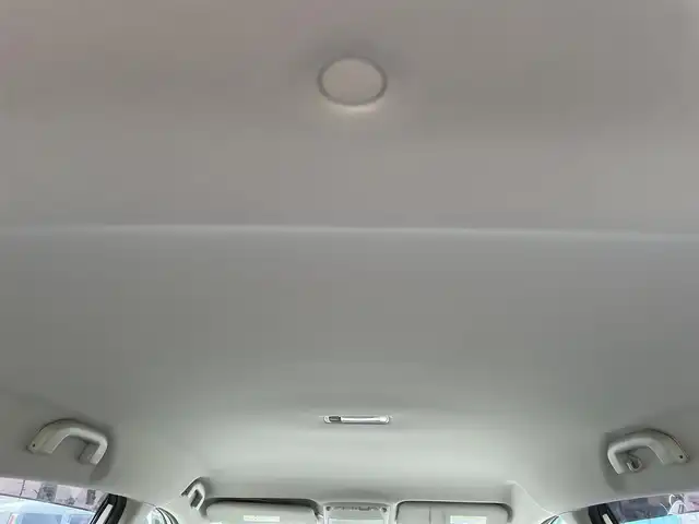 日産 エクストレイル ハイブリッド 20X エマージェンシーブレーキ 山形県 2015(平27)年 5.1万km ブリリアントホワイトパール 4WD/衝突軽減/純正SDナビ/　　【CD BT フルセグ USB AUX】/アラウンドビューモニター/クルーズコントロール/LEDオートヘッドライト/シートヒーター/純正17インチアルミホイール/ドライブレコーダー/コーナーセンサー/アイドリングストップ/パーキングアシスト/ステアリングスイッチ/電動格納ウィンカーミラー/フォグランプ/インテリジェントキー×2/ETC