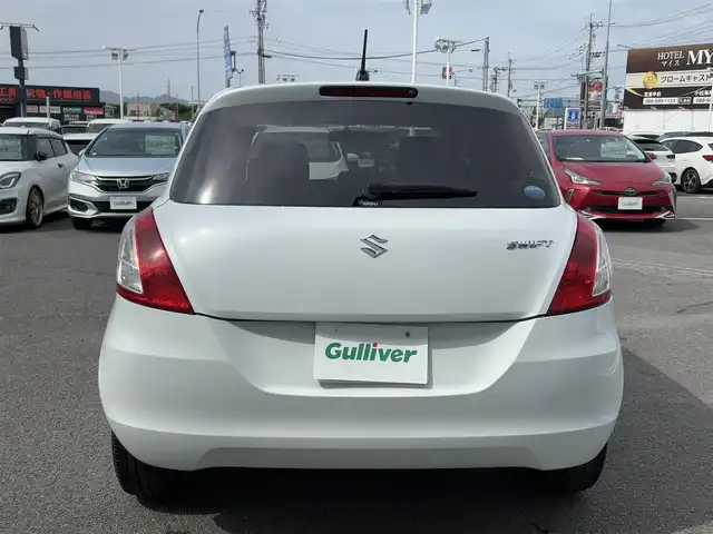 スズキ スイフト XG 徳島県 2013(平25)年 11.8万km スノーホワイトパール 社外ナビ　AVIC-MR2099/Bluetooth接続/フルセグテレビ/スマートキー/プッシュスタート/ドアバイザー/純正フロアマット/パワーステアリング