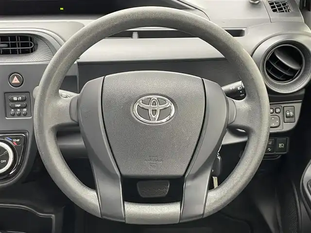 トヨタ アクア L 愛知県 2020(令2)年 3.5万km シルバーM 純正メモリナビ　ワンセグＴＶ　Ｂｌｕｅｔｏｏｔｈ　ＥＴＣ　トヨタセーフティセンス　衝突被害軽減装置　車線逸脱警報　オートハイビーム　踏み間違い防止　コーナーセンサー　電格ミラー　フロアマット　禁煙車