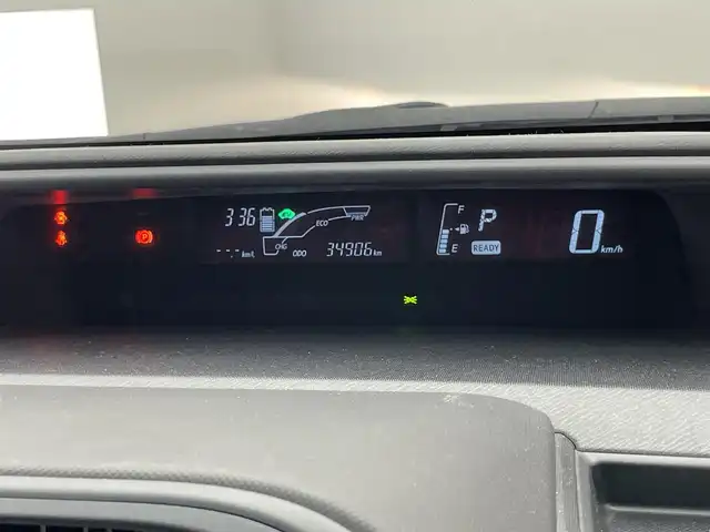 トヨタ アクア L 愛知県 2020(令2)年 3.5万km シルバーM 純正メモリナビ　ワンセグＴＶ　Ｂｌｕｅｔｏｏｔｈ　ＥＴＣ　トヨタセーフティセンス　衝突被害軽減装置　車線逸脱警報　オートハイビーム　踏み間違い防止　コーナーセンサー　電格ミラー　フロアマット　禁煙車