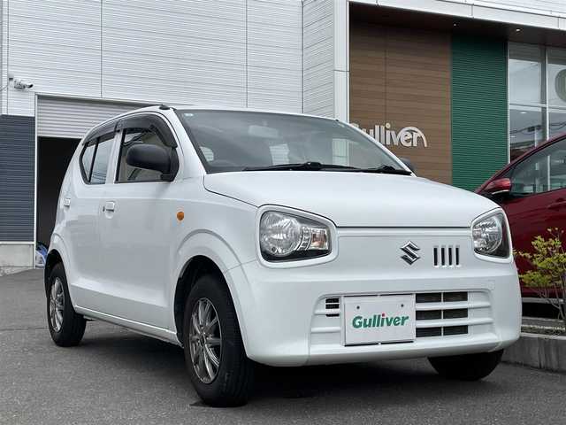 スズキ アルト L 道央・札幌 2017(平29)年 8.2万km スペリアホワイト ４ＷＤ/純正オーディオ(AM/FM/ＣＤ)/シートヒーター/純正フロアマット/ドアバイザー/横滑り防止装置/盗難防止装置/アイドリングストップ/ヘッドライトレベライザー/スペアキー×１/積込冬タイヤ/　　(145/80R13 ２２年製 溝6ｍｍ/　　　　純正ホイールキャップ　1箇所欠品)