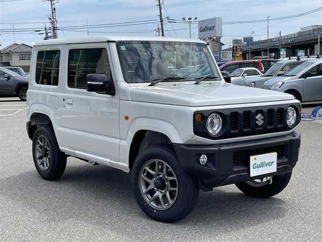 スズキ ジムニー XC 石川県 2025(令7)年 0.1万km未満 ピュアホワイトP 届出済未使用車/4WD/ターボ/スズキセーフティサポート/スマートキー/プッシュスタート/電動ミラー/純正アルミホイール/シートヒーター/フォグランプ/コーナーセンサー/保証書