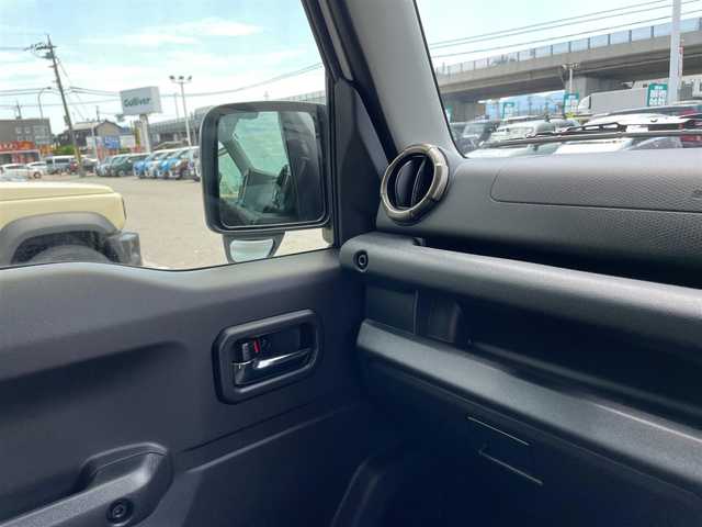 スズキ ジムニー XC 石川県 2025(令7)年 0.1万km未満 ピュアホワイトP 届出済未使用車/4WD/ターボ/スズキセーフティサポート/スマートキー/プッシュスタート/電動ミラー/純正アルミホイール/シートヒーター/フォグランプ/コーナーセンサー/保証書