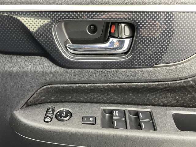 ホンダ Ｎ ＷＧＮ カスタム G ターボパッケージ 熊本県 2016(平28)年 6.8万km プレミアムベルベットパープル・パール 禁煙車　/純正ナビ（ＣＤ・ＤＶＤ・フルセグ・ＢＴ・ＳＤ・ＵＳＢ）/バックカメラ　/ビルトインETC/アイドリングストップ　/横滑り防止　/純正フロアマット　/純正１５インチＡＷ/ドアバイザー　/オートライト　/ＨＩＤライト　/フォグランプ/スマートキー/プッシュスタート/スペアキー1本