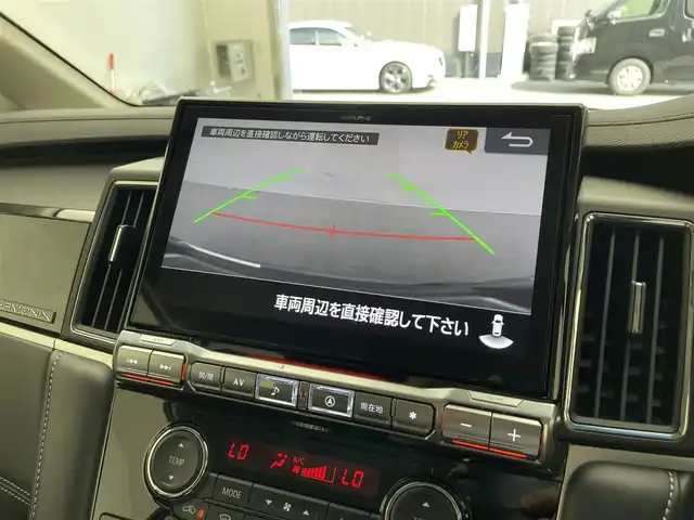 三菱 デリカＤ：５ シャモニー 滋賀県 2025(令7)年 0.1千km アメジストブラック ALPINE11型ナビ/CD/DVD/USB/SD/Bluetooth/フルセグテレビ/全方位カメラ/12.8型後席用モニター/e-アシスト/・衝突被害軽減ブレーキ/・車線逸脱警報システム/・レーダークルーズコントロール/・オートマチックハイビーム/・誤発進抑制機能/・後側方車両検知警報機能/・後退時車両検知警報システム/両側パワースライドドア/パワーバックドア/D/N席パワーシート/D/N席シートヒーター /LEDヘッドライト/オートライト/CHAMONIX (7人)　4WD　e-Assist/オリジナルナビ取付パッケージ＋リアモニター取付パッケージ(25/300)　/D:5専用11型ナビゲーション(322300)/12.8型後席用モニター(143550円)