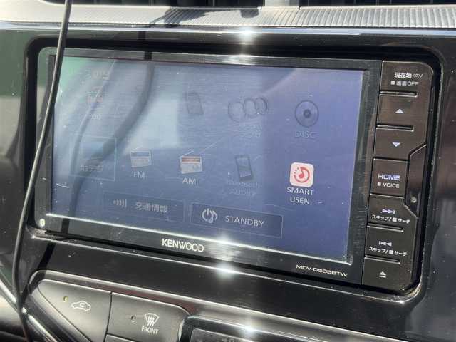 トヨタ アクア S 徳島県 2018(平30)年 6.7万km シルバーM トヨタセーフティセンス　/社外７型ナビゲーション/（フルセグ/CD/DVD/SD/Bluetooth）　/バックモニター　/ＬＥＤヘッドライト　/ヘッドライトレベリング/衝突軽減被害ブレーキ/レーンキープアシスト/クリアランスソナー　/ビルトインＥＴＣ　/トラクションコントロール　/ＥＣＯ＆ＥＶモード切替　/プッシュスタート/スマートキー/スペアキー/ウィンカーミラー　/電動格納ミラー/ステアリングリモコン/純正フロアマット　/サイドバイザー