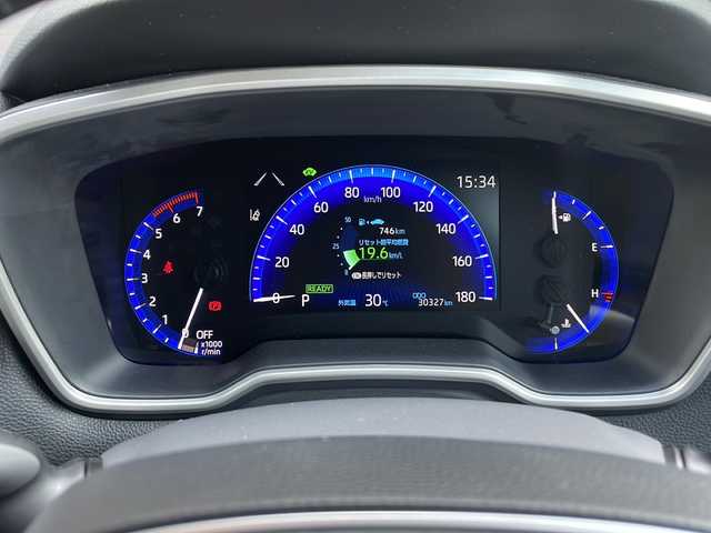 トヨタ カローラ クロス ハイブリッド Z 富山県 2022(令4)年 3.1万km アティチュードブラックマイカ 純正コネクティッドナビ　/PCS/PKSB/RSA/LTA/レーダークルーズコントロール　/純正ＡＷ付きスタッドレス/CD/DVDデッキ　/シートヒーター　/電動リアゲート　/スペアキー　/パワーシート　/ドライブレコーダー　/ビルトインＥＴＣ/コーナーセンサー/オートハイビーム/LEDヘッドライト/USB入力端子/取扱説明書/保証書/ナビ取扱説明書