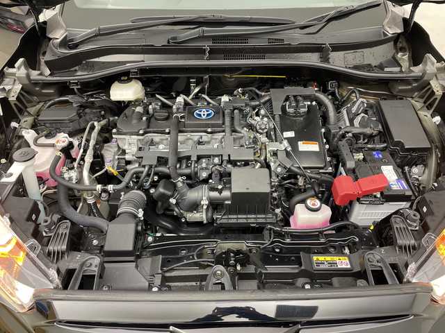 トヨタ カローラ クロス ハイブリッド Z 道央・札幌 2022(令4)年 3.1万km アティチュードブラックマイカ ・4WD/・純正ナビ&CD&DVD&BT&Miracast/・バックカメラ/・パワーバックドア/・トヨタセーフティセンス/・レーダークルーズコントロール/・プリクラッシュセーフティ/・パーキングサポートブレーキ/・ロードサインアシスト/・レーントレーシングアシスト/・コーナーセンサー/・前席シートヒーター　/・D席パワーシート/・ハーフレザーシート/・ビルトインETC/・社外前後ドライブレコーダー/・ステアリングスイッチ/・LEDヘッドライト/・オートライト/・スマートキー/・スペアキー/・純正AW付きスタッドレス　/・取扱説明書/・保証書