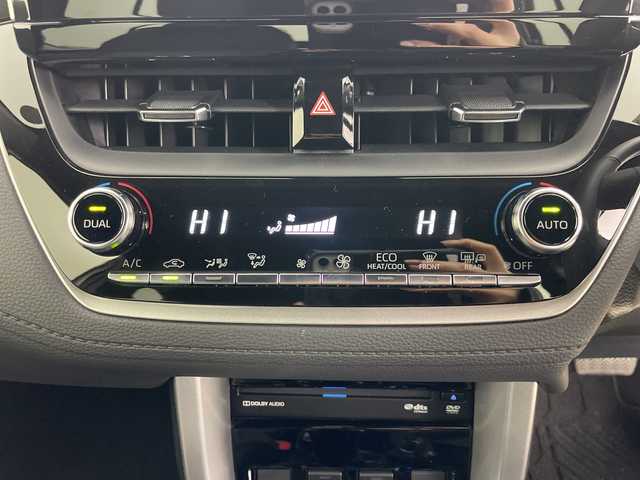 トヨタ カローラ クロス ハイブリッド Z 道央・札幌 2022(令4)年 3.1万km アティチュードブラックマイカ ・4WD/・純正ナビ&CD&DVD&BT&Miracast/・バックカメラ/・パワーバックドア/・トヨタセーフティセンス/・レーダークルーズコントロール/・プリクラッシュセーフティ/・パーキングサポートブレーキ/・ロードサインアシスト/・レーントレーシングアシスト/・コーナーセンサー/・前席シートヒーター　/・D席パワーシート/・ハーフレザーシート/・ビルトインETC/・社外前後ドライブレコーダー/・ステアリングスイッチ/・LEDヘッドライト/・オートライト/・スマートキー/・スペアキー/・純正AW付きスタッドレス　/・取扱説明書/・保証書