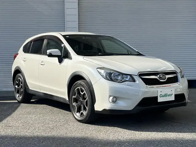 スバル インプレッサ ＸＶ 2．0i－L アイサイト 高知県 2015(平27)年 6.7万km クリスタルホワイトP 社外&CD再生&USB接続/アイサイト/アイドリングストップ/AAC/スマートキー/純正フロアマット/純正17インチアルミホイール/運転席＋助手席エアバッグ/横滑り防止装置/盗難防止装置/衝突被害軽減システム/オートライト/レーンキープアシスト/キセノンヘッドライト
