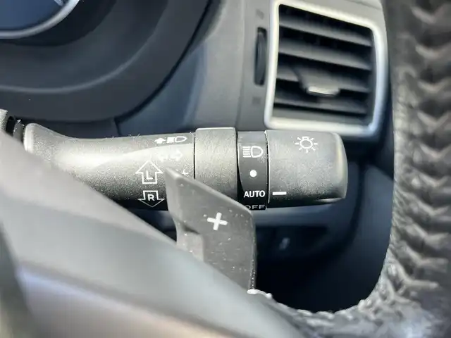 スバル インプレッサ ＸＶ 2．0i－L アイサイト 高知県 2015(平27)年 6.7万km クリスタルホワイトP 社外&CD再生&USB接続/アイサイト/アイドリングストップ/AAC/スマートキー/純正フロアマット/純正17インチアルミホイール/運転席＋助手席エアバッグ/横滑り防止装置/盗難防止装置/衝突被害軽減システム/オートライト/レーンキープアシスト/キセノンヘッドライト