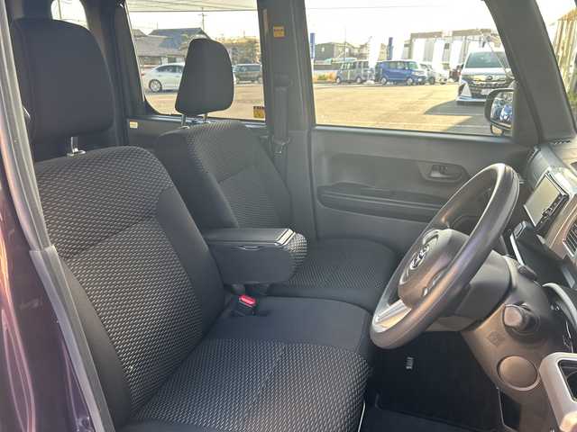 トヨタ ピクシスメガ L SAⅡ 埼玉県 2017(平29)年 4.4万km プラムブラウンパールクリスタルシャイン (株)IDOMが運営する【じしゃロン熊谷店】の自社ローン対象車両になります。こちらは現金ご利用時の価格です。自社ローンご希望の方は別途その旨お申付け下さい。/純正メモリナビ　NSZT-W66T/　CD/DVD/DTV/Bluetooth//バックカメラ/スマートアシストII/・衝突警報機能/・衝突回避支援ブレーキ機能/・誤発進抑制制御機能/・後方誤発進抑制制御機能/・車線逸脱警報機能/・先行車発進お知らせ機能/アイドリングストップ/純正14インチアルミホイール/両側パワースライドドア/純正フロアマット