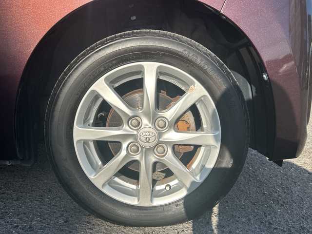 トヨタ ピクシスメガ L SAⅡ 埼玉県 2017(平29)年 4.4万km プラムブラウンパールクリスタルシャイン (株)IDOMが運営する【じしゃロン熊谷店】の自社ローン対象車両になります。こちらは現金ご利用時の価格です。自社ローンご希望の方は別途その旨お申付け下さい。/純正メモリナビ　NSZT-W66T/　CD/DVD/DTV/Bluetooth//バックカメラ/スマートアシストII/・衝突警報機能/・衝突回避支援ブレーキ機能/・誤発進抑制制御機能/・後方誤発進抑制制御機能/・車線逸脱警報機能/・先行車発進お知らせ機能/アイドリングストップ/純正14インチアルミホイール/両側パワースライドドア/純正フロアマット