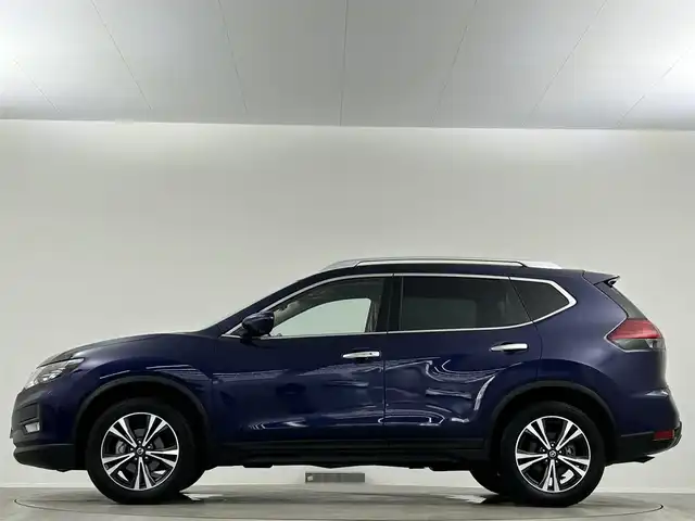 日産 エクストレイル 20Xi レザーエディション 埼玉県 2020(令2)年 4.3万km アズライトブルー サンルーフ　純正ナビ　全方位　プロパイロット　シートヒーター　レザーシート　パワーシート　レーダークルーズコントロール　ETC　液晶ミラー　電動リアゲート　