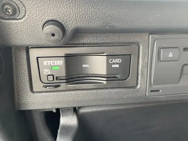 フォルクスワーゲン ポロＧＴＩ 福岡県 2019(平31)年 4.1万km 黒 ・アダプティブクルーズコントロール/・純正ナビ/BT/USB/carplay/・バックカメラ/・ドラレコ/・DTV/・ETC2.0/・純正17AW/・アンビエントライト/・LEDライト/・スペアキー/・保証書/・取扱説明書