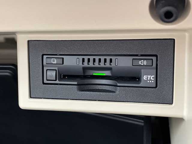 トヨタ ランドクルーザー プラド TX Lパッケージ マットブラED 愛知県 2022(令4)年 1.6万km ホワイトパールクリスタルシャイン ４WD/純正メーカーナビ/・CD/DVD/SD/BT/フルセグ/バックカメラ/ビルトインETC/トヨタセーフティセンス/レーダークルーズコントロール/クリアランスソナー/オートハイビーム/レザーシート/前席パワーシート/前席シートヒーター/前席シートベンチレーション/プッシュスタート/スマートキー/スペアキー１本/LEDヘッドライト/フォグライト/オートライト/純正フロアマット/ドアバイザー