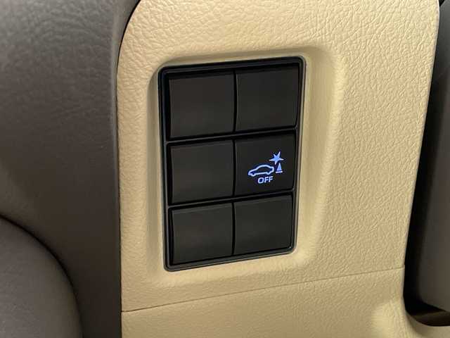 トヨタ ランドクルーザー プラド TX Lパッケージ マットブラED 愛知県 2022(令4)年 1.6万km ホワイトパールクリスタルシャイン ４WD/純正メーカーナビ/・CD/DVD/SD/BT/フルセグ/バックカメラ/ビルトインETC/トヨタセーフティセンス/レーダークルーズコントロール/クリアランスソナー/オートハイビーム/レザーシート/前席パワーシート/前席シートヒーター/前席シートベンチレーション/プッシュスタート/スマートキー/スペアキー１本/LEDヘッドライト/フォグライト/オートライト/純正フロアマット/ドアバイザー