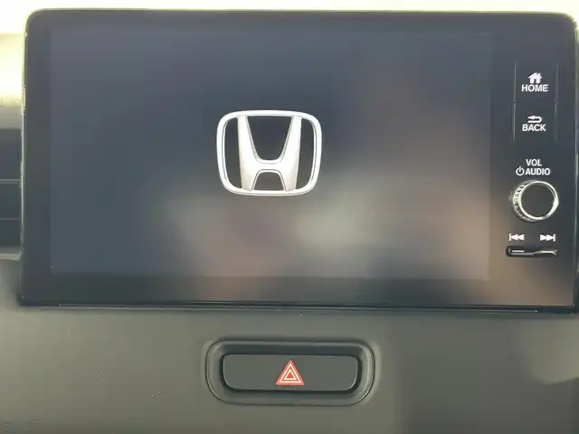 ホンダ ヴェゼル ハイブリッド e:HEV Z 佐賀県 2025(令7)年 0.1千km プラチナホワイトパール 純正ナビ　/フルセグテレビ/アップルカープレイ・アンドロイドオート/衝突被害軽減装置　/追従型クルーズコントロール　/ブラインドスポットモニター　/置くだけ充電　/シートヒーター　/ハンドルヒーター　/バックカメラ　/レーンキープアシスト　/スペアキー　/ＥＴＣ２．０/コーナーセンサー/パドルシフト/純正アルミホイール/ダウンヒルアシストコントロール/チップアップシート