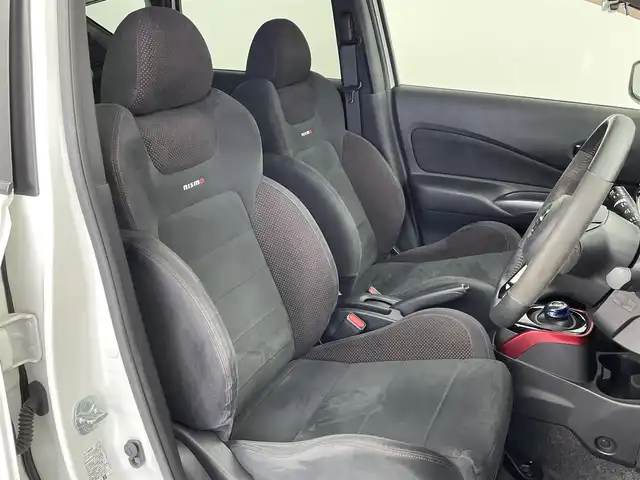 日産 ノート e－パワー ニスモ 茨城県 2018(平30)年 8.8万km ブリリアントホワイトパール 純正ナビ　/フルセグTV　/DVD再生　/Bluetooth　/アラウンドビューモニター　/スマートルームミラー　/ETC　/LEDヘッドランプ　/純正16インチAW　/スマートキー　/ドライブレコーダー