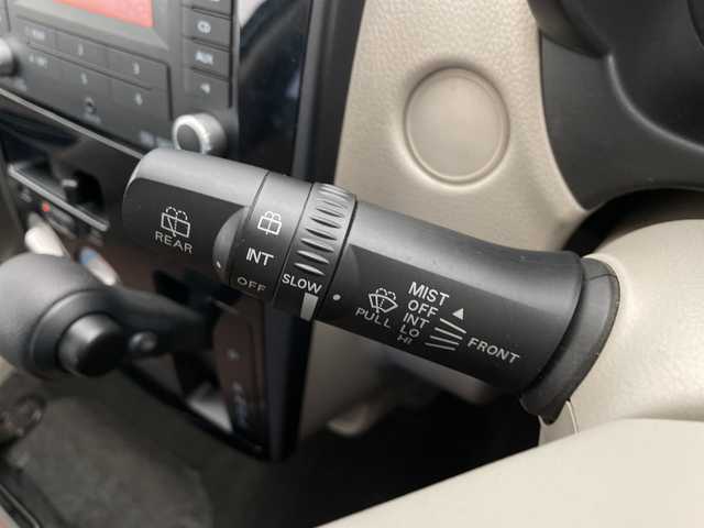 三菱 ｅＫワゴン E 長野県 2016(平28)年 2.9万km クールシルバーメタリック 純正オーディオ/・CD/・AUX/・FM・AM/シートヒーター(D席)/ドアバイザー /スペアキー/ライトレベライザー/エアコン/電動格納ミラー/社外フロアマット/ABS