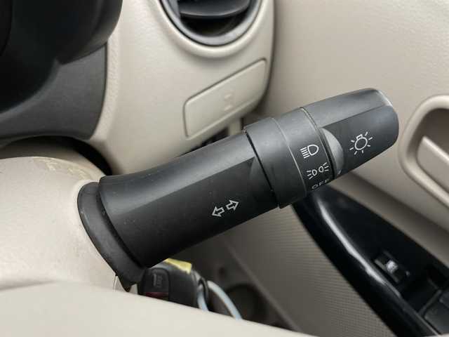 三菱 ｅＫワゴン E 長野県 2016(平28)年 2.9万km クールシルバーメタリック 純正オーディオ/・CD/・AUX/・FM・AM/シートヒーター(D席)/ドアバイザー /スペアキー/ライトレベライザー/エアコン/電動格納ミラー/社外フロアマット/ABS