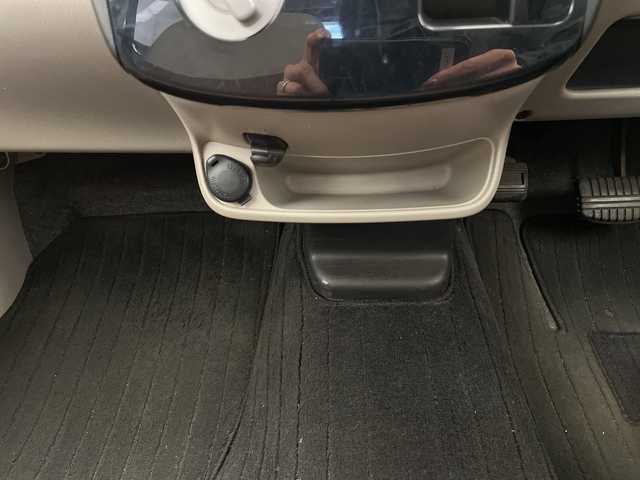 三菱 ｅＫワゴン E 長野県 2016(平28)年 2.9万km クールシルバーメタリック 純正オーディオ/・CD/・AUX/・FM・AM/シートヒーター(D席)/ドアバイザー /スペアキー/ライトレベライザー/エアコン/電動格納ミラー/社外フロアマット/ABS