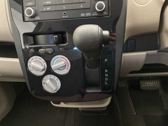 三菱 ｅＫワゴン E 長野県 2016(平28)年 2.9万km クールシルバーメタリック 純正オーディオ/・CD/・AUX/・FM・AM/シートヒーター(D席)/ドアバイザー /スペアキー/ライトレベライザー/エアコン/電動格納ミラー/社外フロアマット/ABS